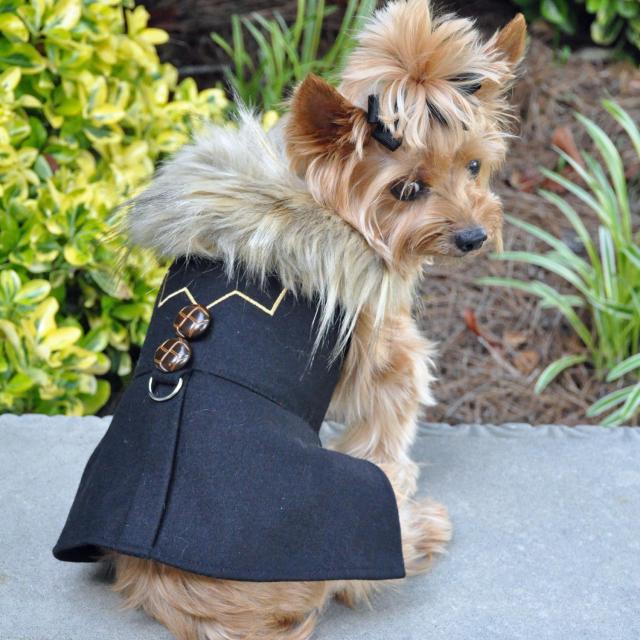 Doggie Design（ドギーデザイン）Wool Fur Trimmed Dog Harness Coat Chevron